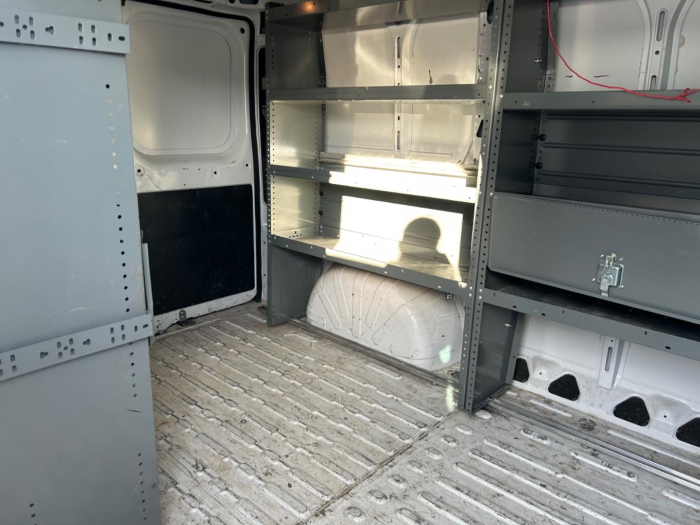 2015 White RAM Promaster (3C6TRVNG7FE) , located at 1687 Business 35 S, New Braunfels, TX, 78130, (830) 625-7159, 29.655487, -98.051491 - Photo#7